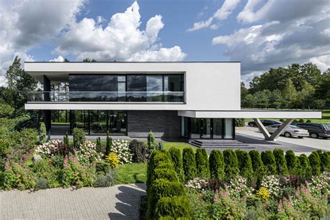 PANORAMIC VIEW HOUSE - ARCHLAB | Sloping lot house plan, Panoramic