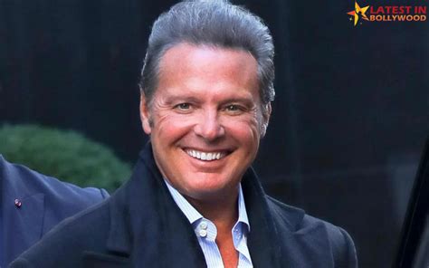 Who Is Luis Miguel Wife Is Luis Miguel Married Age Early Life