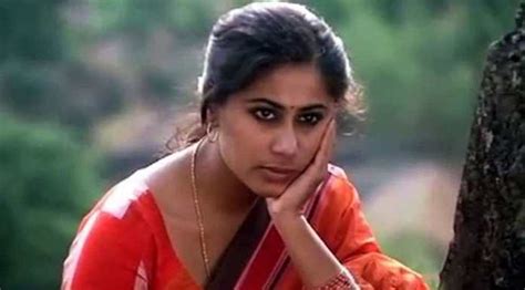 Remembering The Fabulous Smita Patil On Her Birthday We