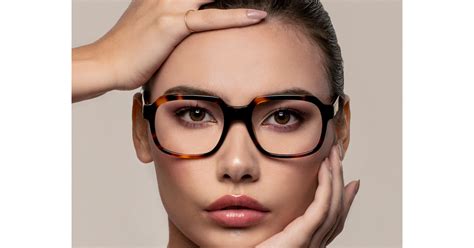 Hip Optical Leading A Revolutionary Way To Access Reading Glasses