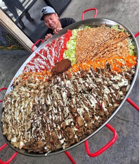 The Halal Guys Made A Giant Gyro Meat Platter Heres Where And Why