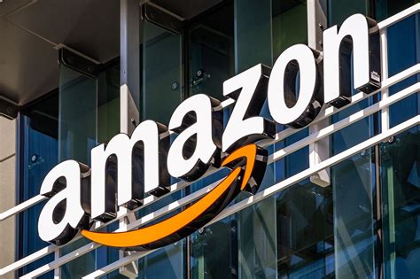 Amazon is now America's most popular grocery store as online food ...