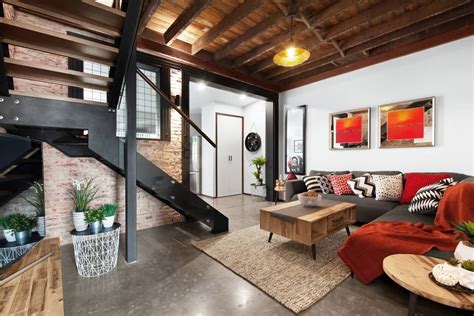 Executive New York Loft Style Designer Retreat Townhouses For Rent In