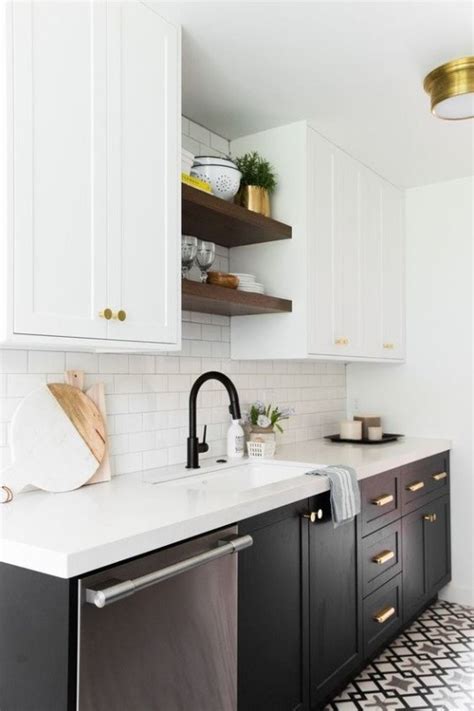 15 model kitchen set minimalis dapur kecil sederhana namun modern 2021. 9 Inspirasi Desain Kitchen Set Minimalis Terkini, Anti Makan Tempat! | Rumah123.com