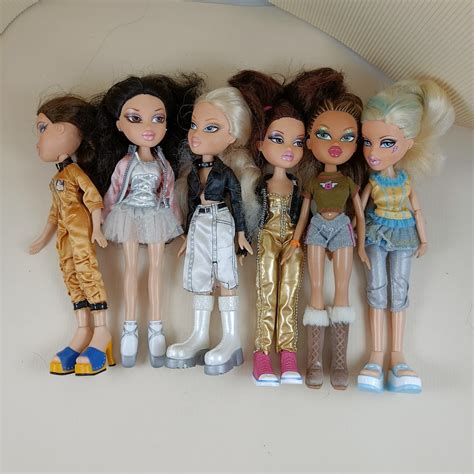 Original Bratz Dolls Dressedchoose One Doll Etsy