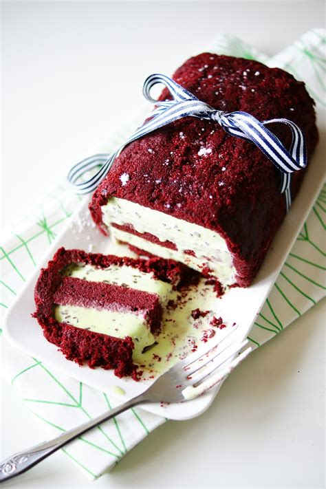 And the blueberries add the perfect amount of blue for this red velvet ice cream cake to be an excellent choice for the 4th of july, or any other patriotic holiday. Red Velvet After Dinner Mint Ice-cream cake | Mia Loves Pretty