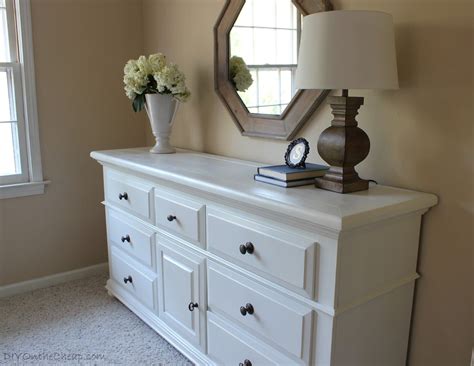 The bedroom furniture set came with everything you needed: 70 reference of bedroom dresser makeover in 2020 | Small ...