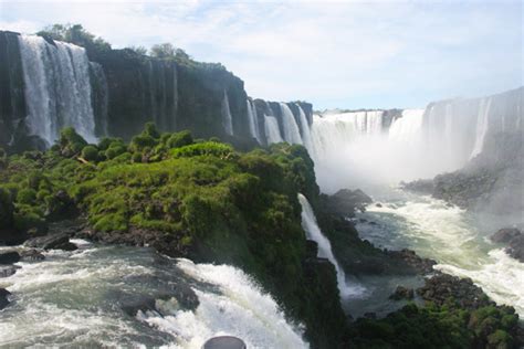 Poor Niagra Visiting Iguazu Falls Vaya Adventures
