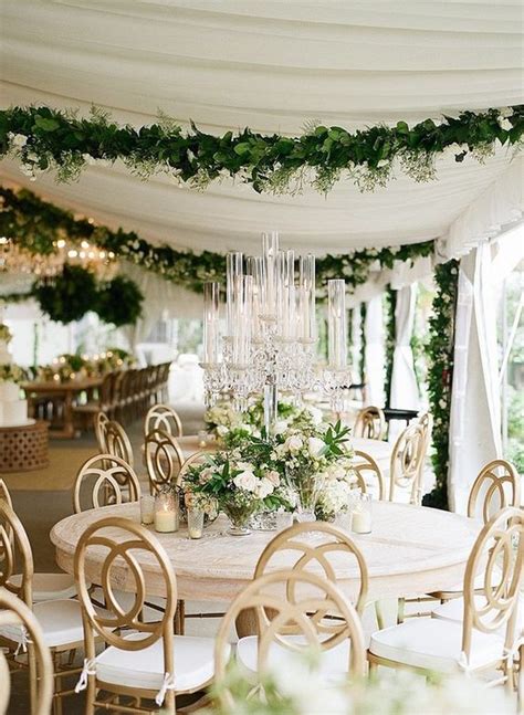 20 Amazing Hanging Greenery Floral Wedding Decorations For