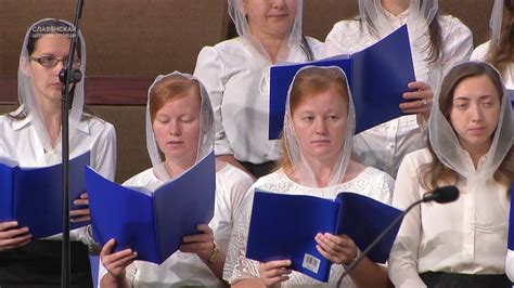 Духов день почитаем и любим в народе как один из самых светлых и радостных праздников, ежегодно в день сошествия святого духа крестьяне выходили рано утром в поле, чтобы в предрассветной тишине услышать голос земли. Вечный Бог, в день сошествия Духа Святого - Хор - YouTube