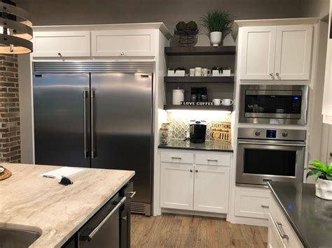 Save $ 558.34 (30 %). Pin by Carolyn Hodges on Custom Home | Kitchen cabinets ...