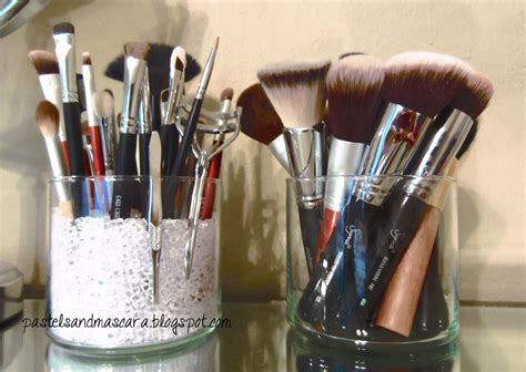 Cover the sides of a small. Mallory Blogs: diy: makeup brush holder