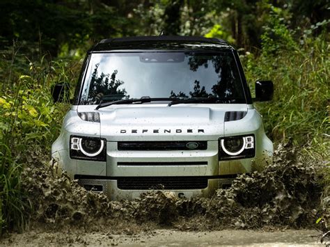 2021 Land Rover Defender 90 Preview