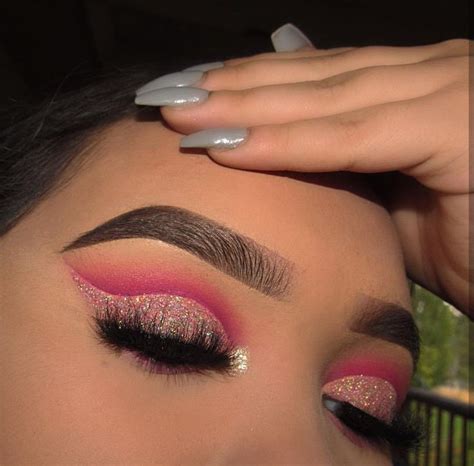 eyelashes online eyelashes extensions eyelashes mink eyelashes growth