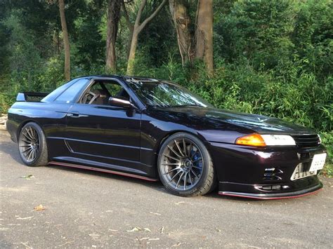 The current gtr(r35) is very different from the skyline gtr(r32, r33, r34) in the past. スカイライン GT-R BNR32/日産｜愛車プロフィール｜藤紫｜みんカラ - 車・自動車SNS（ブログ・パーツ ...