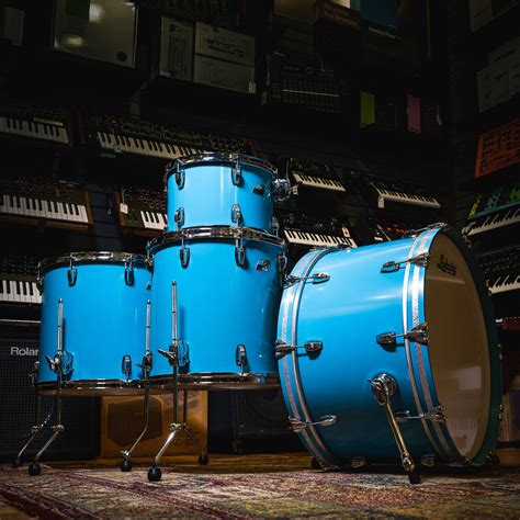 This Thunderous Ludwig 13162826 Classic Maple In Heritage Blue Just