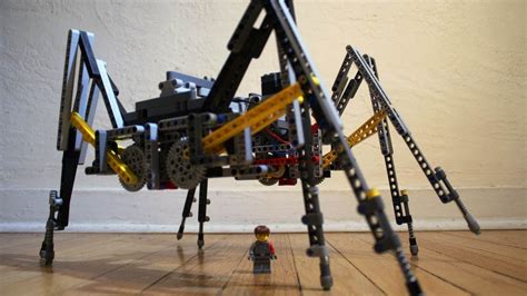 Huge Lego Technic Spider Walking Rc Robot Moc Klann Linkage Youtube