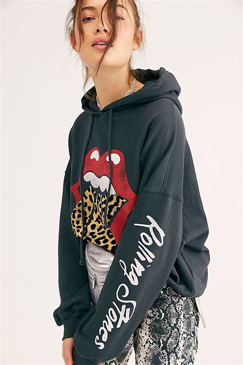 How To Style Latest Hoodies Trends In This Fall Bnsds Fashion World
