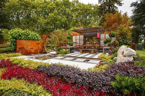 If your calendar notification just popped up a reminder of a special occasion that you totally forgot, then, don't worry. The Melbourne International Flower & Garden Show 2019 ...