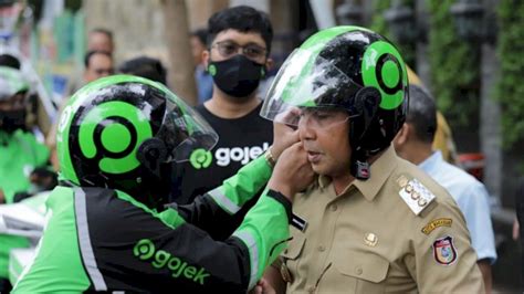 Hari Pertama Ojol Day Pemkot Makassar Danny Pomanto Pesan Sendiri