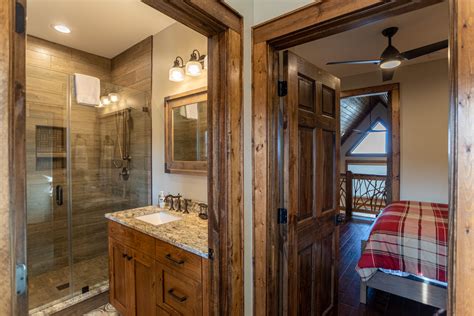 We are committed to helping travelers find. Whitetail Ridge Lodge At Eagles Nest - Beautiful 3 ...