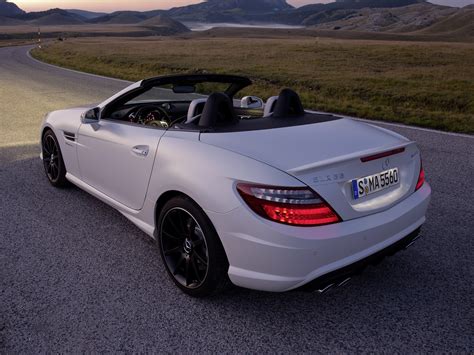 It is powered by the m152 engine. MERCEDES BENZ SLK 55 AMG (R172) - 2012, 2013, 2014, 2015 ...