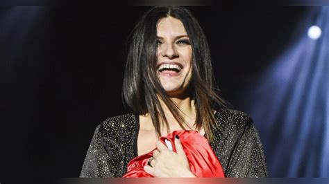 El Video En El Que Laura Pausini Canta “volveré Junto A Ti”