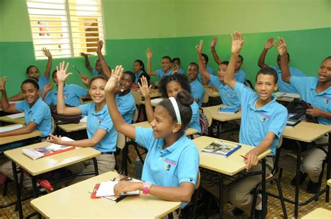 Educación Suspende Docencia En Todo El País Por El Paso De La Tormenta