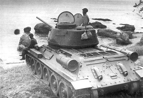 Soviet Medium Tank T 34 100 Photos Page 4 Pictures Artists