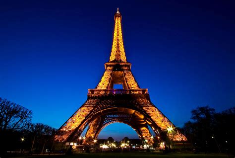 Eiffel Tower Against The Night Sky Wallpapers And Images
