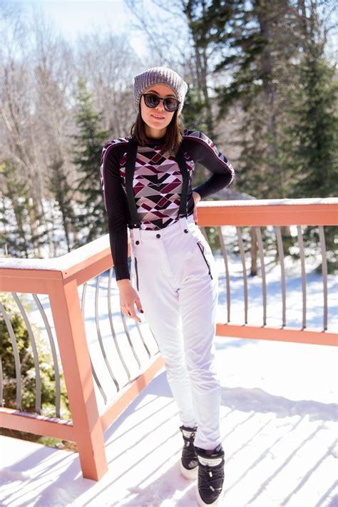 Ski Outfits That Are Actually Cute Skiing Outfit Outfits Womens Ski