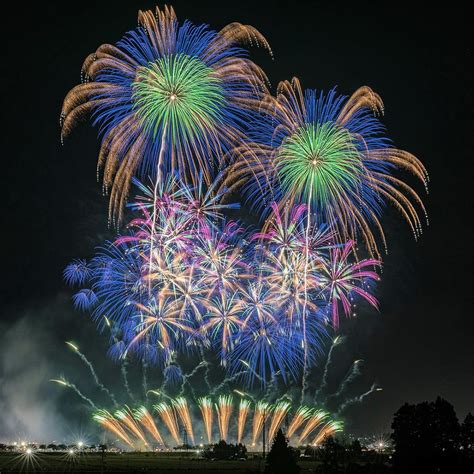 Spectacular Moments Of Japans Summer Firework Festivals