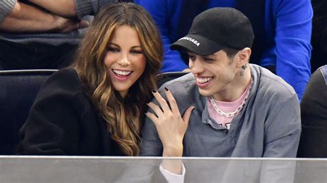 Chadwick boseman plays a younger man in his newest film, 'da 5 bloods i'm here to tell you, in the presence of everyone on the internet, that chadwick boseman is 42 years old. Pete Davidson & Kate Beckinsale Break Up | Why Did Pete ...