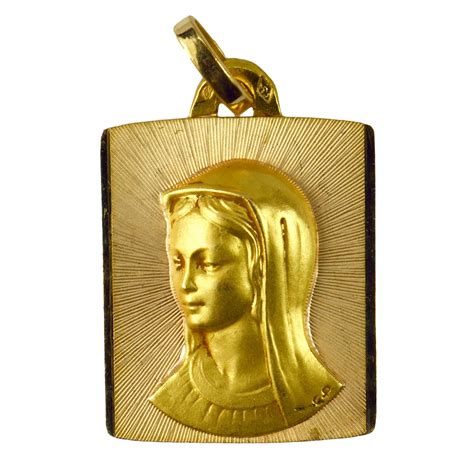 Virgin Mary Gold Medallion Pendant At 1stdibs Mary Medallion Gold