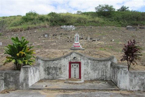 Acceptable if the psf is indeed circa 700psf, definitely bbb. Kwong Fook Tong Chinese Cemetery | The Kwong Fook Tong ...