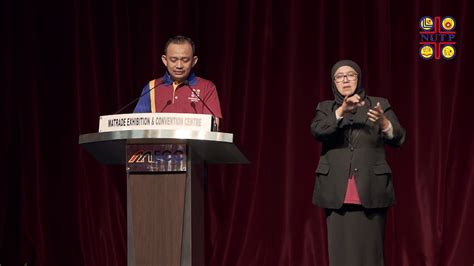 Maszlee bin malik menteri pendidikan malaysia sempena majlis pelancaran gerakan massa: Amanat Menteri Pendidikan Malaysia YB Dr. Maszlee bin ...