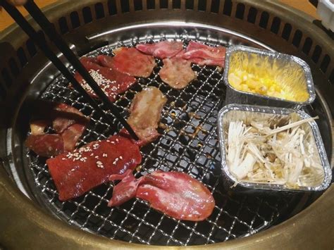 Gambar tentang Peringkat: 4 restoran / tempat makan All You Can Eat enak