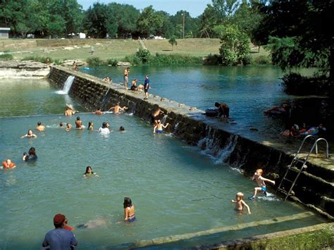 5 Of The Best Natural Swimming Spots In And Around San Antonio