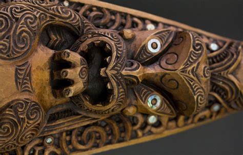 Hoe Whakairo Rākau Nz Māori Arts And Crafts Maori Maori Designs