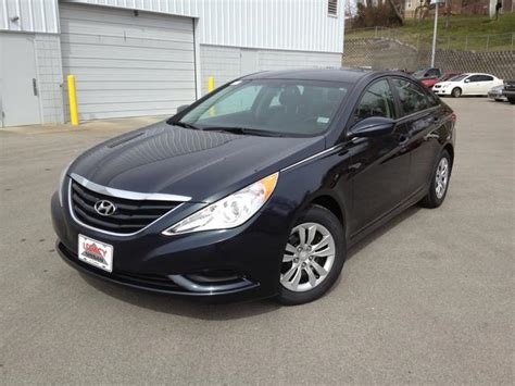 HYUNDAI Sonata 2012 for Sale in London, Kentucky Classified