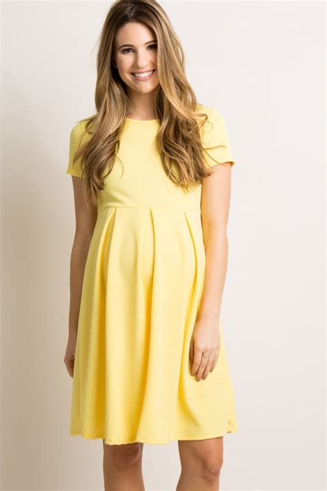 Yellow Basic Pleated Skirt Maternity Dress In Yellow Maternity
