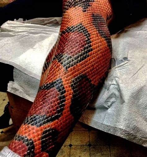 Amazing Snake Skin Tattoo Inkstylemag Leg Tattoos 3d Tattoos