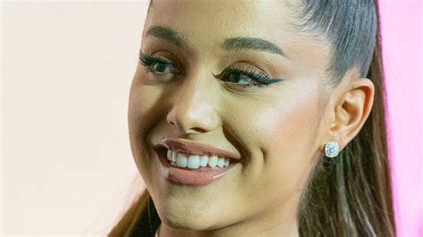Heres What Ariana Grande Eats In A Day