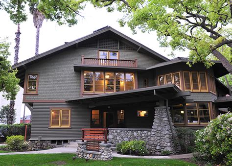 In general, california bungalows tend to be smaller in size, where greene and greene craftsman houses trend towards larger sizes and are sometimes referred to as super bungalows. CBRE Announces Sale of Historic Craftsman Office in Pasadena, California | CBRE