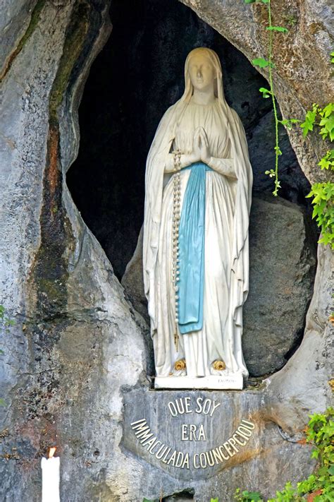 10 Things To Do And See In Lourdes France Lady Of Lourdes Our Lady