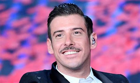 To date he has released three studio albums. Francesco Gabbani "Viceversa": significato e testo canzone ...