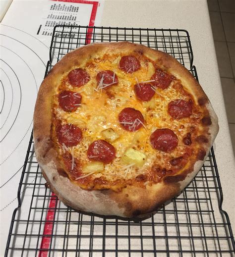 I found the falco video accompanying the recipe to be very useful. Roberta's 50/50 AP/00 flour dough - Kamado Pizza and ...