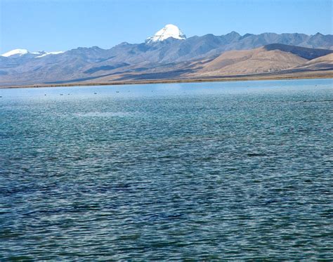 Kailash parvat wallpapers's main feature is kailash parvat, la morada del se\u00f1or shiva instalar fondos, inculcar la paz dentro. Lake Mansarovar : Serenity at its Peak ~ Kailash ...