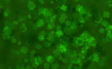 Clovers Wallpaper Holiday Wallpapers 28270