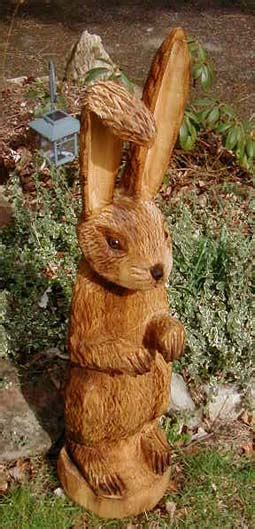 Herstellung von produkten aus holz ist ökologisch verträglich. Hase Osterhase Rabbit Holger Bär Wood Carver Chainsaw Artist Carving BaerArt Skulpturen und ...